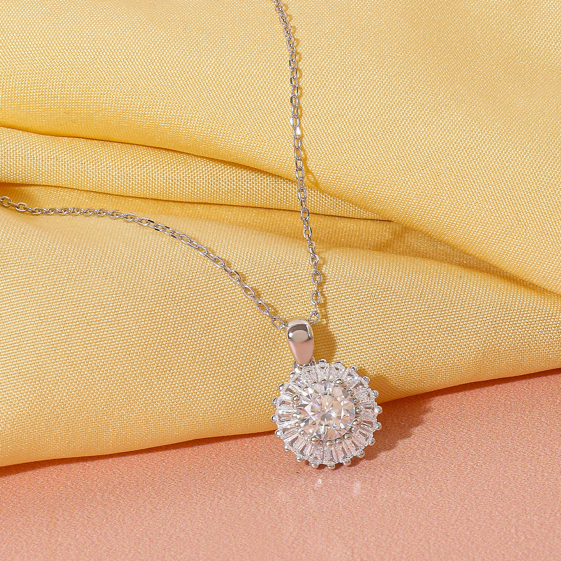 1CT Moissanite Diamond Wedding Pendant for Woman 925 Sterling Silver With Chain